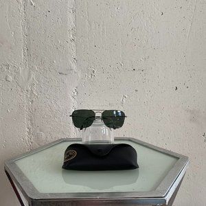 Ray-Ban Caravan Aviator Sunglasses | Gunmetal and Gray | Small